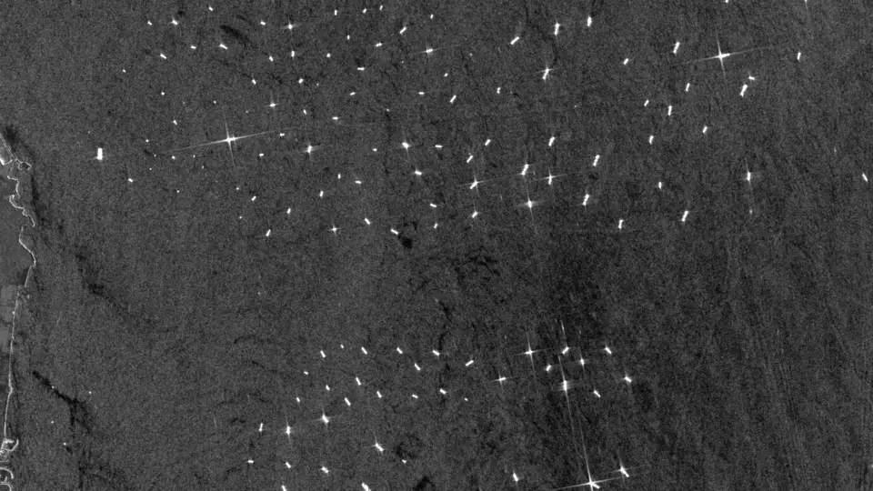 The Fujairah anchorage on Sentinel-1 radar, 13 September 2026